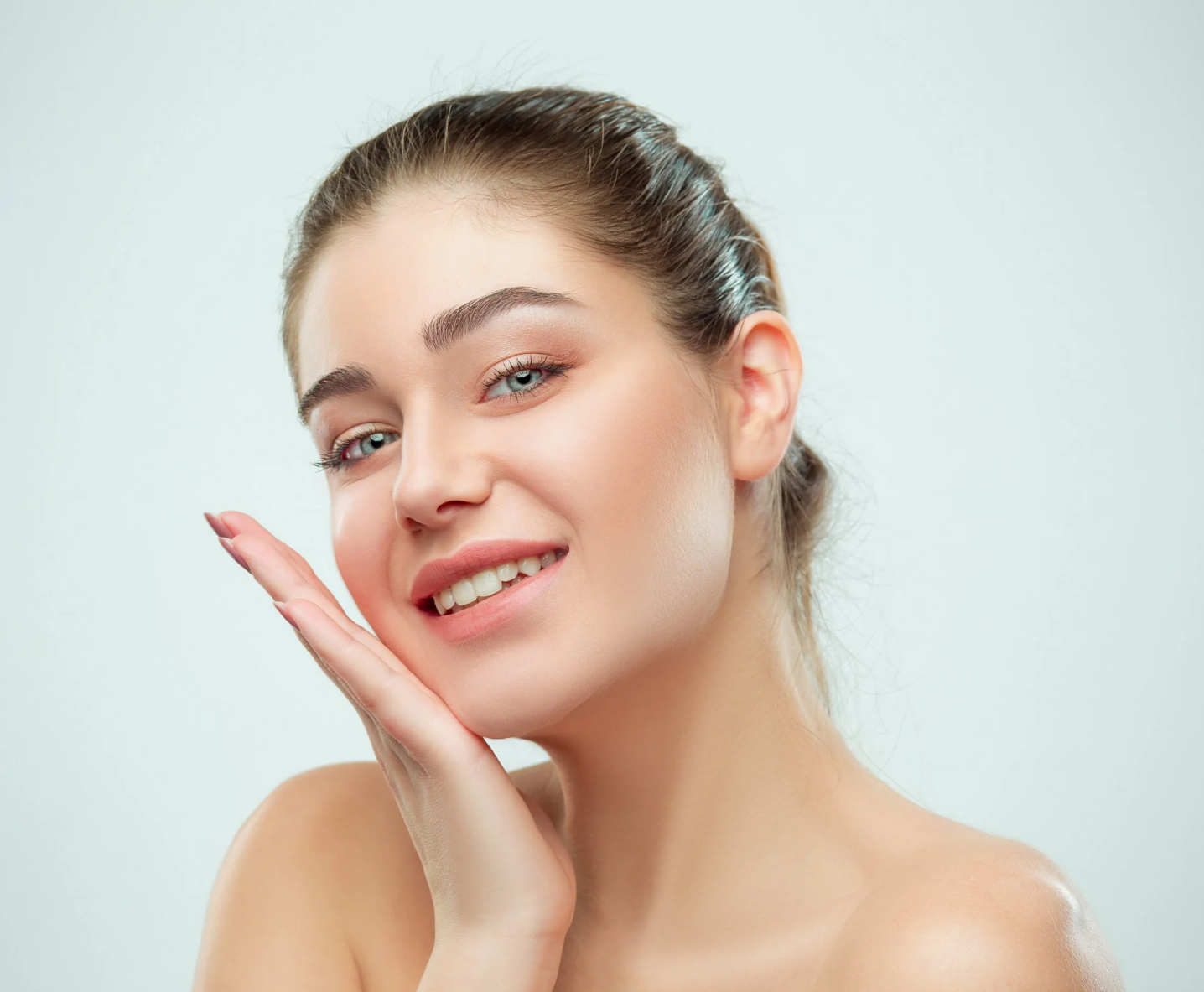 How to Use Acorn Oil in Your Daily Skincare Routine